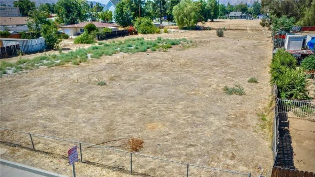 24270 Myers, Moreno Valley, CA 92553