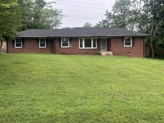 5105 Regent Dr, Nashville, TN 37220