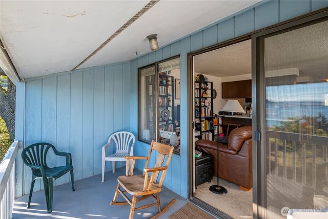 1475 SE 9th Avenue, Oak Harbor, WA 98277