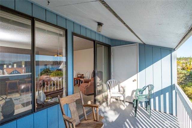 1475 SE 9th Avenue, Oak Harbor, WA 98277