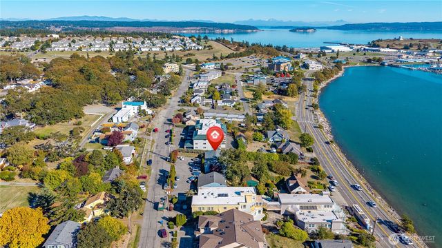 1475 SE 9th Avenue, Oak Harbor, WA 98277