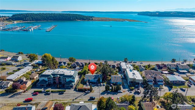 1475 SE 9th Avenue, Oak Harbor, WA 98277