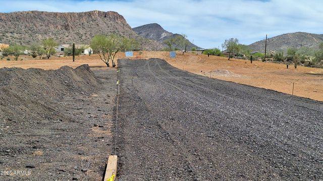 42400 N Central Avenue D, Phoenix, AZ 85086