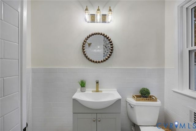 11405 Blendon Ln, Henrico, VA 23238