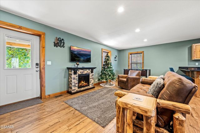 131 John Green Road, Gatlinburg, TN 37738