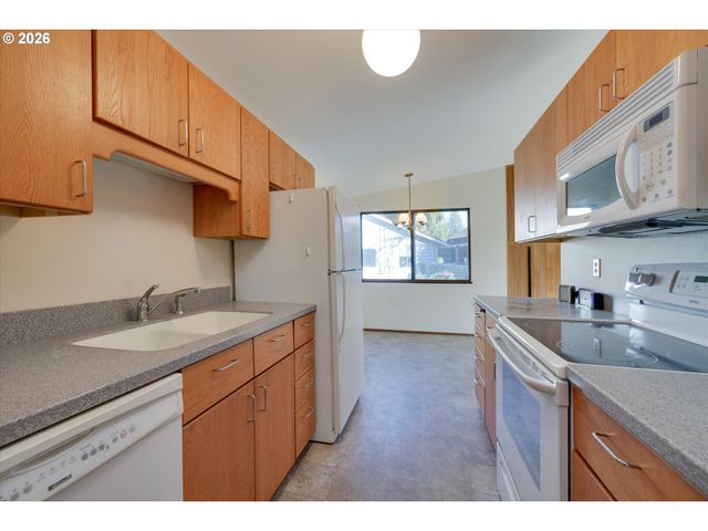 4545 Sw 194TH Ct, Beaverton, OR 97078