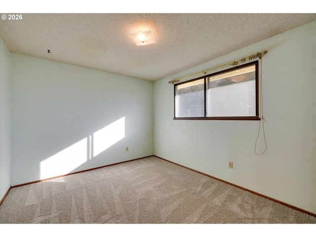 4545 Sw 194TH Ct, Beaverton, OR 97078