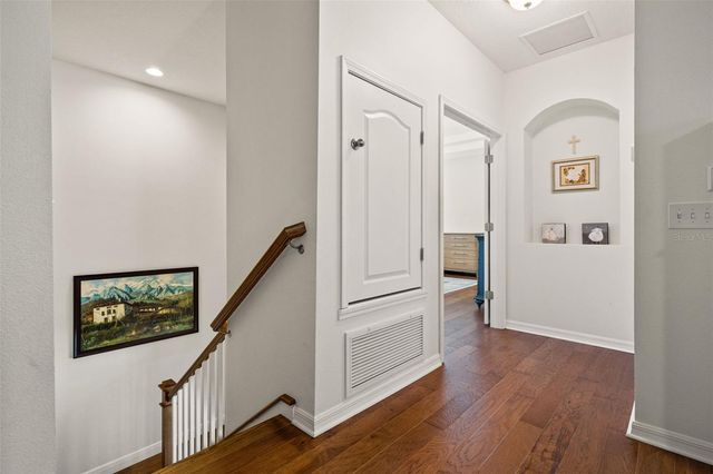 2906 N PERRY AVENUE, Tampa, FL 33602