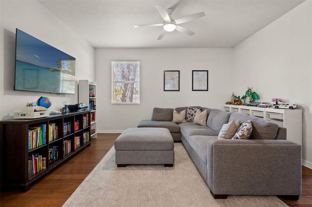 2906 N PERRY AVENUE, Tampa, FL 33602