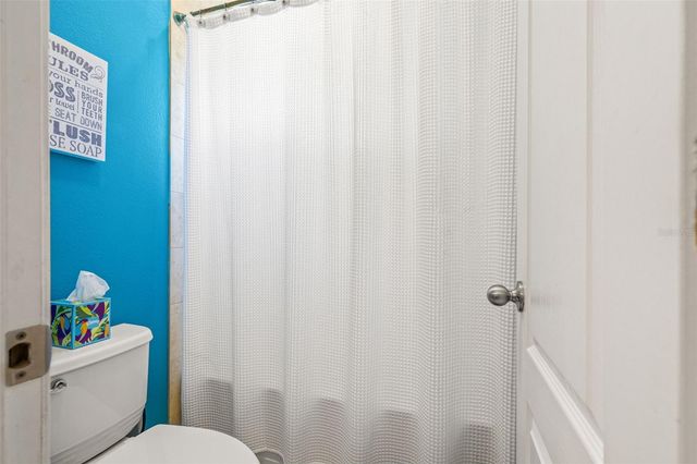 2906 N PERRY AVENUE, Tampa, FL 33602