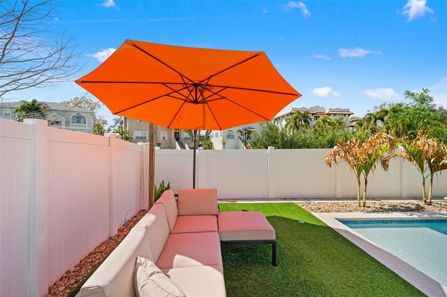 2906 N PERRY AVENUE, Tampa, FL 33602