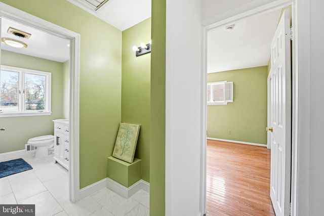 700 GREYROCK DR, Silver Spring, MD 20910