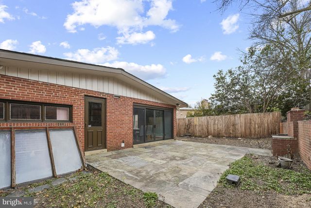 700 GREYROCK DR, Silver Spring, MD 20910