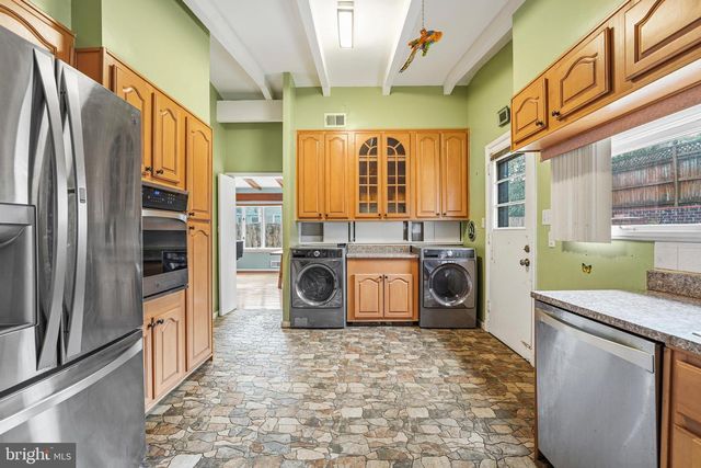 700 GREYROCK DR, Silver Spring, MD 20910