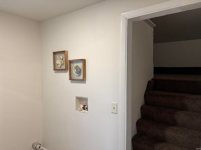 2104 E Delta Drive, Muncie, IN 47303