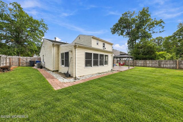 510 Pheasant Lane, Toms River, NJ 08753