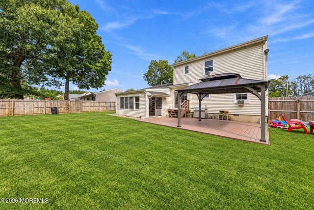 510 Pheasant Lane, Toms River, NJ 08753