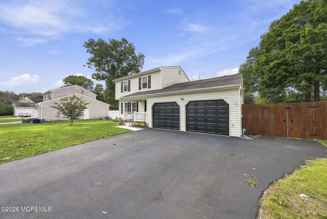 510 Pheasant Lane, Toms River, NJ 08753