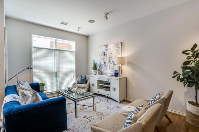 4310 Buena Vista Street 27, Dallas, TX 75205