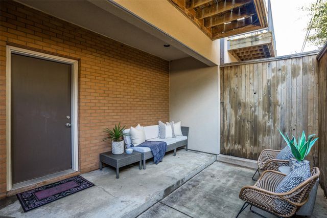 4310 Buena Vista Street 27, Dallas, TX 75205