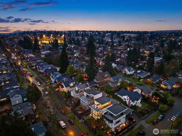 7002 23rd Avenue NW, Seattle, WA 98117