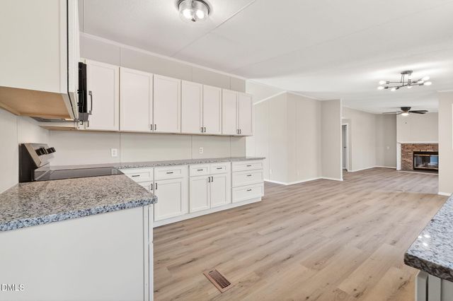 1120 Pasture Lane, Fayetteville, NC 28312