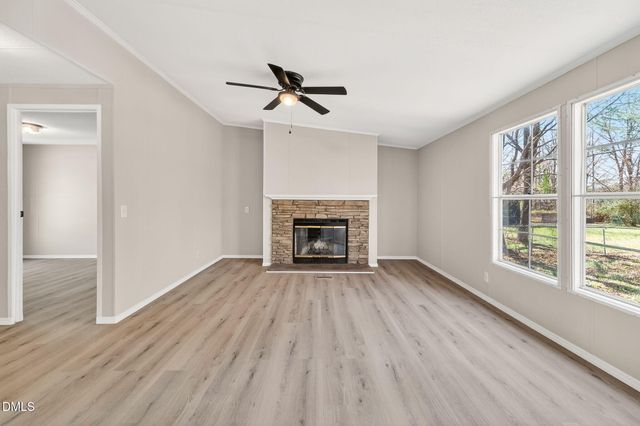 1120 Pasture Lane, Fayetteville, NC 28312