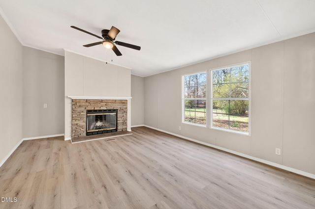 1120 Pasture Lane, Fayetteville, NC 28312