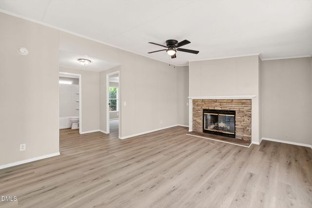 1120 Pasture Lane, Fayetteville, NC 28312