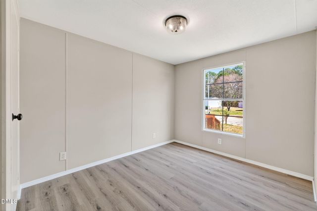 1120 Pasture Lane, Fayetteville, NC 28312