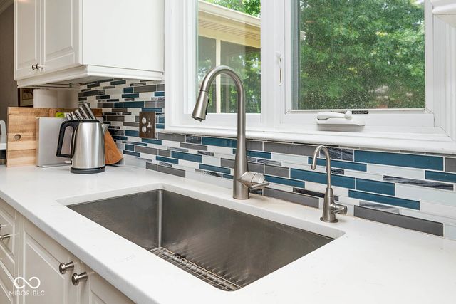4826 Essex Court, Carmel, IN 46033