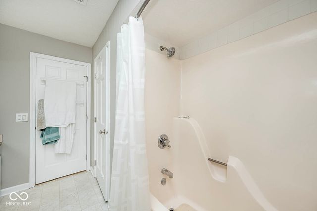 4826 Essex Court, Carmel, IN 46033