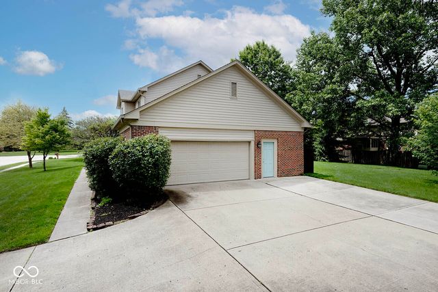4826 Essex Court, Carmel, IN 46033