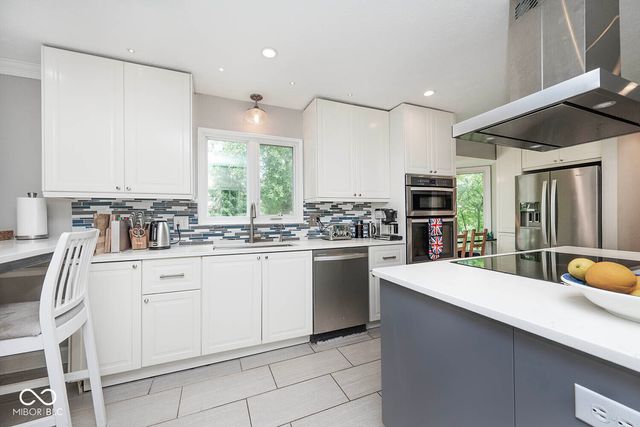 4826 Essex Court, Carmel, IN 46033
