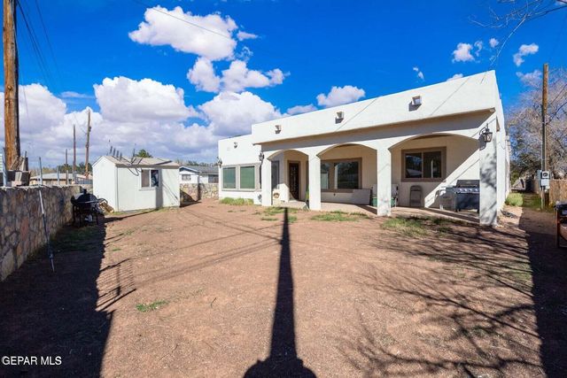 10728 Regina Drive, Socorro, TX 79927