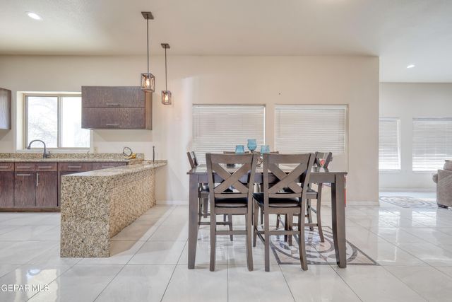 10728 Regina Drive, Socorro, TX 79927