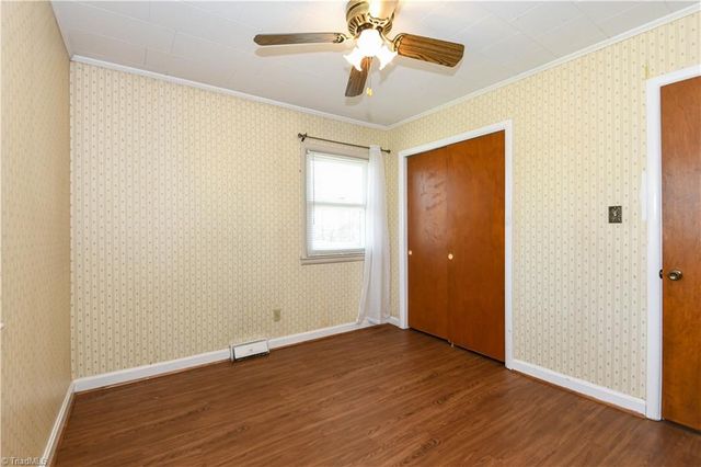 416 Greenwood Drive, High Point, NC 27262