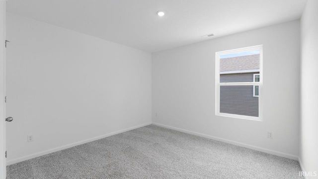 5128 Beechmont Lane, New Haven, IN 46774