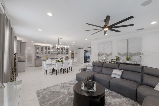 5557 LONG SHORE LOOP, Sarasota, FL 34238