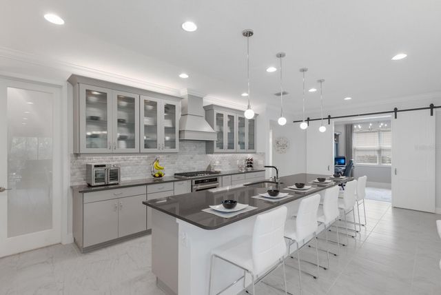 5557 LONG SHORE LOOP, Sarasota, FL 34238