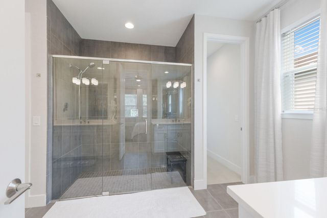 5557 LONG SHORE LOOP, Sarasota, FL 34238