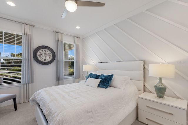 5557 LONG SHORE LOOP, Sarasota, FL 34238