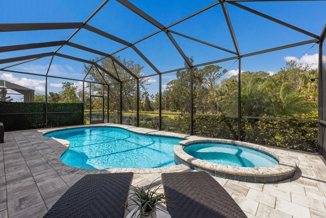 5557 LONG SHORE LOOP, Sarasota, FL 34238