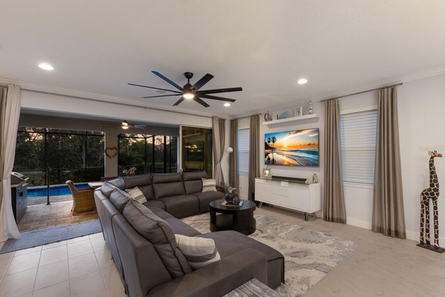 5557 LONG SHORE LOOP, Sarasota, FL 34238