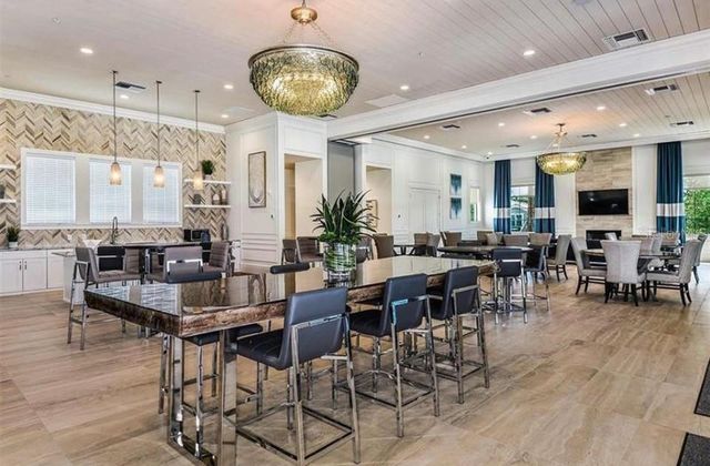 5557 LONG SHORE LOOP, Sarasota, FL 34238