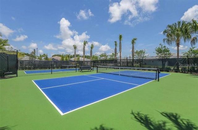 5557 LONG SHORE LOOP, Sarasota, FL 34238