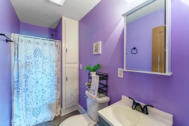 415 S Essex Street, Leland, IL 60531