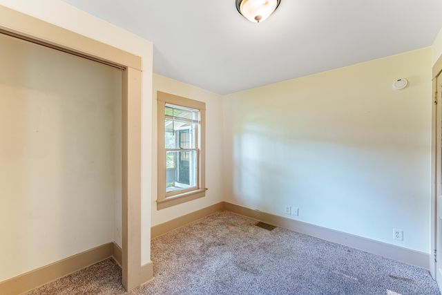 415 S Essex Street, Leland, IL 60531