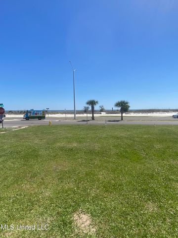 1602 Beach Boulevard, Biloxi, MS 39531