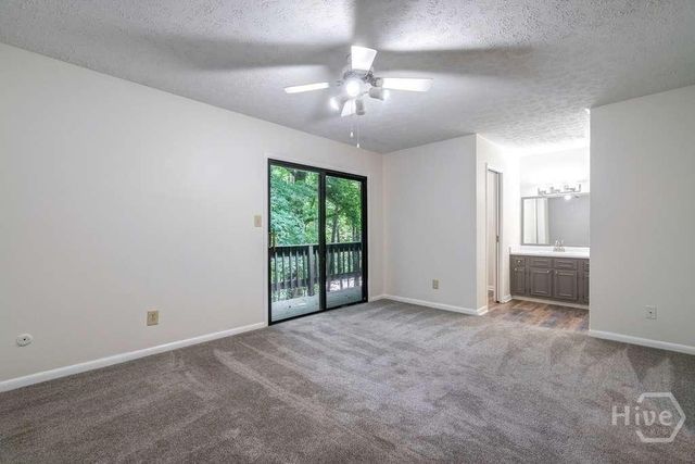 108 Fernbanks Court, Athens, GA 30605